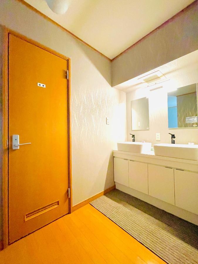 Yellow House Niseko Куття Екстер'єр фото