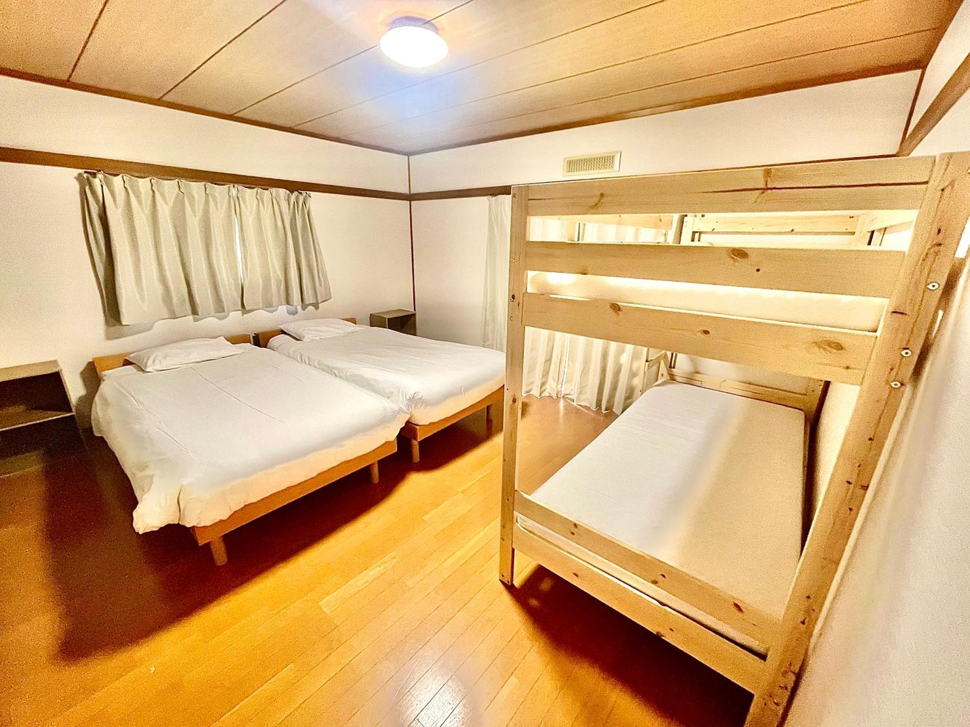 Yellow House Niseko Куття Екстер'єр фото