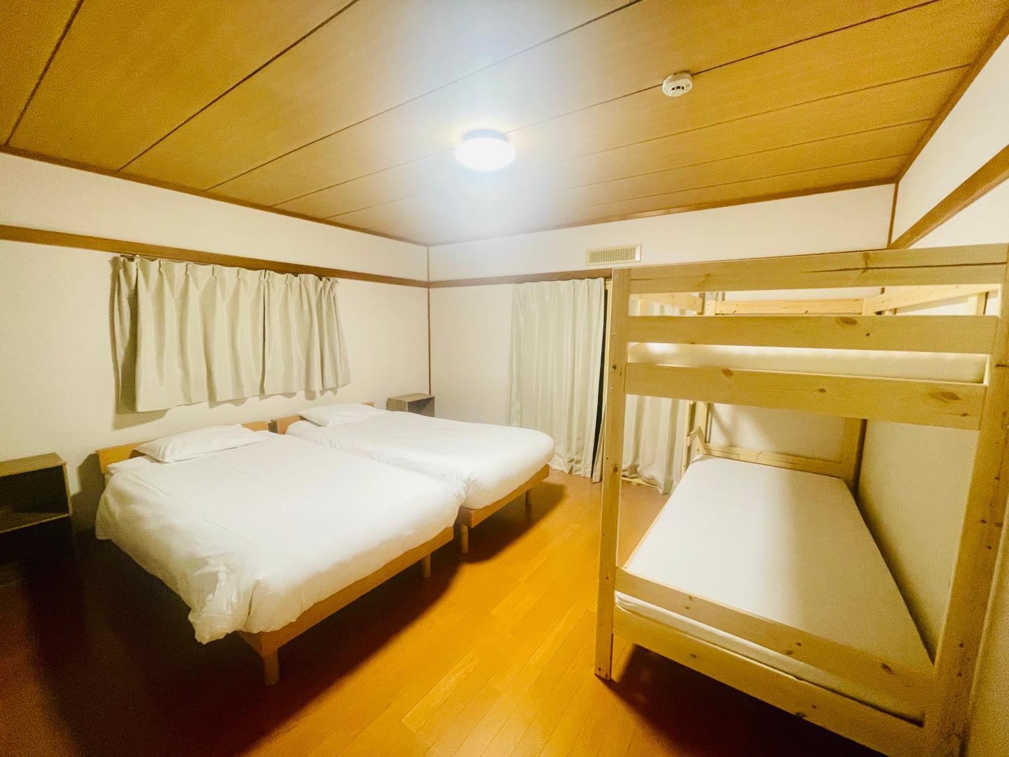Yellow House Niseko Куття Екстер'єр фото